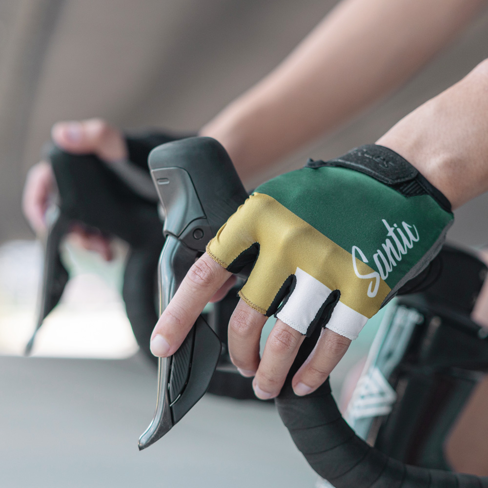 Santic-guantes de medio ciclis - Running Gear Outdoor reseña y precio